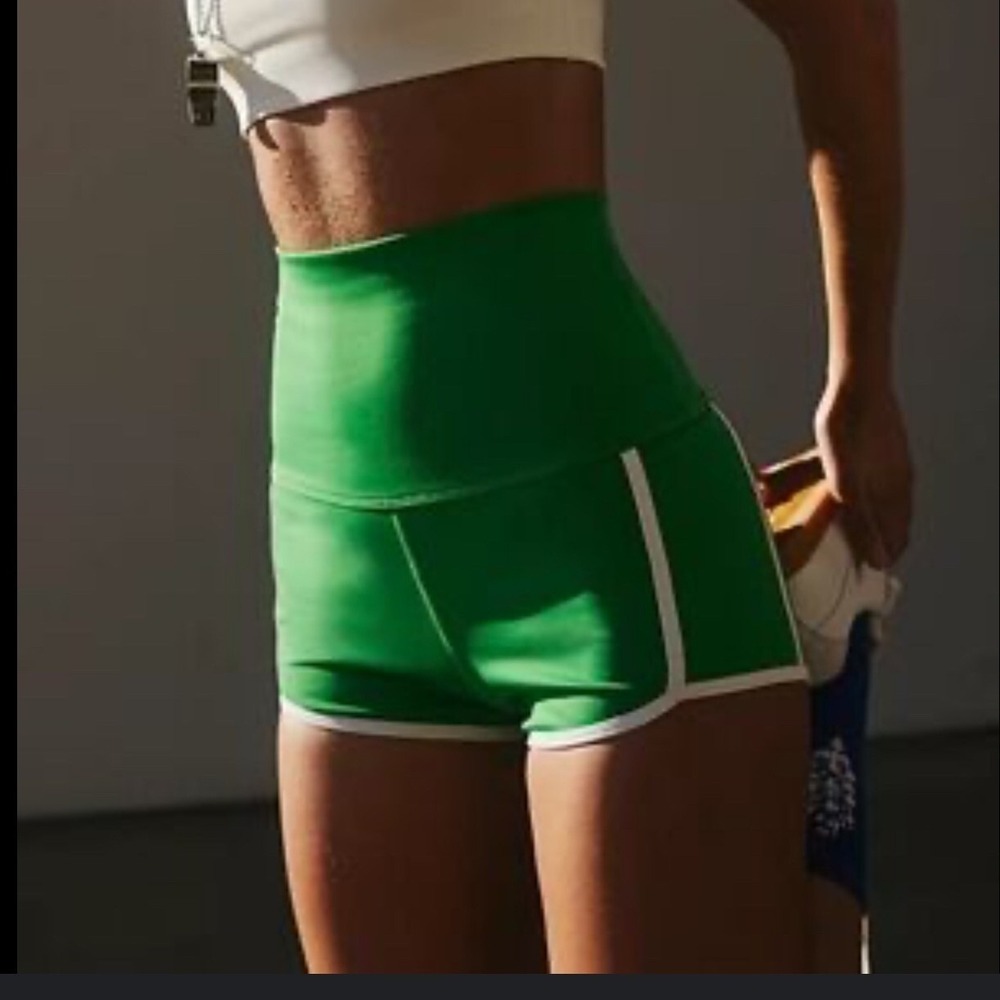 FP Movement Island Time Shorts High Rise / Green / Size‎ M